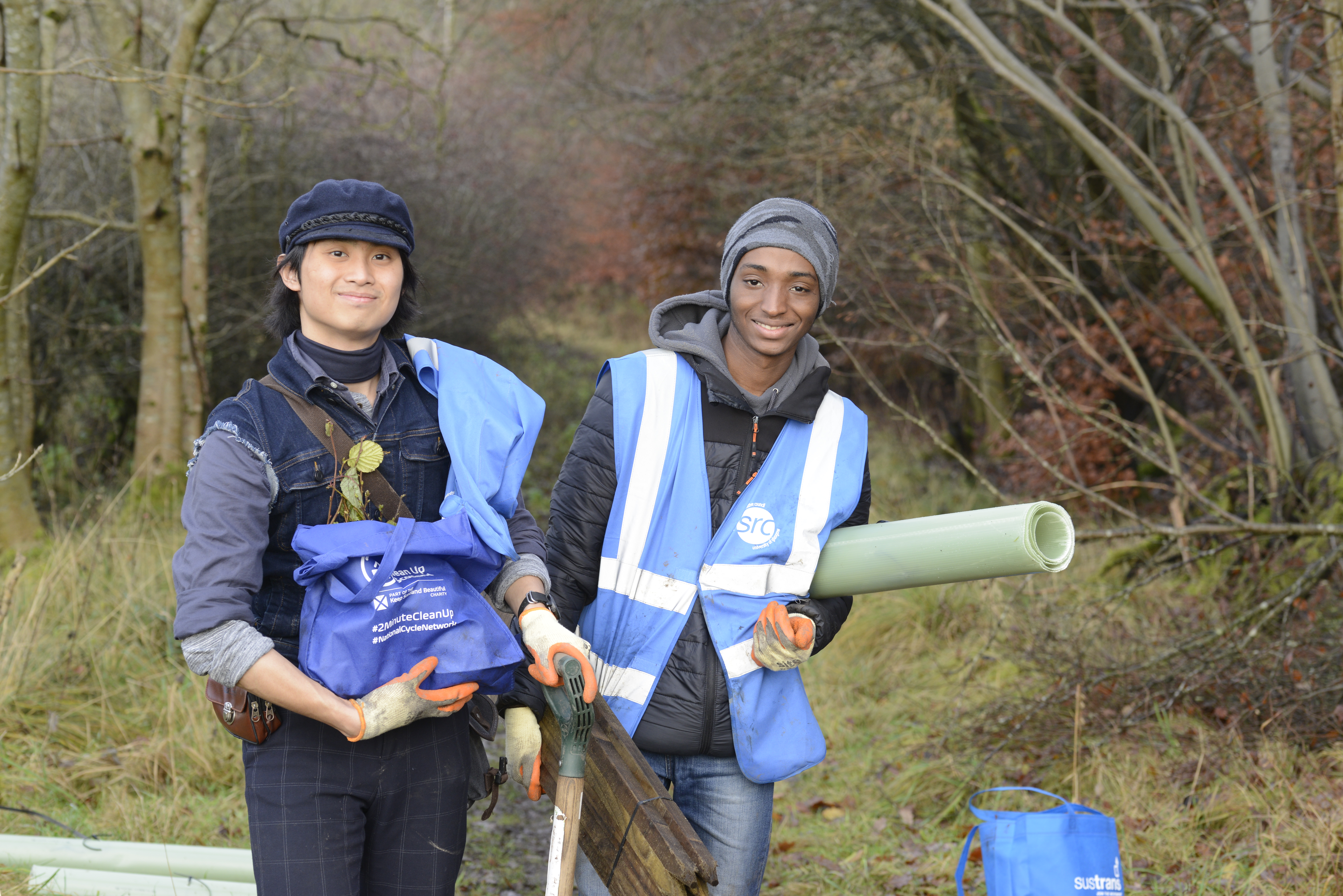 Glasgow Uni SRC Volunteering Crow Road Tree Plant Happy