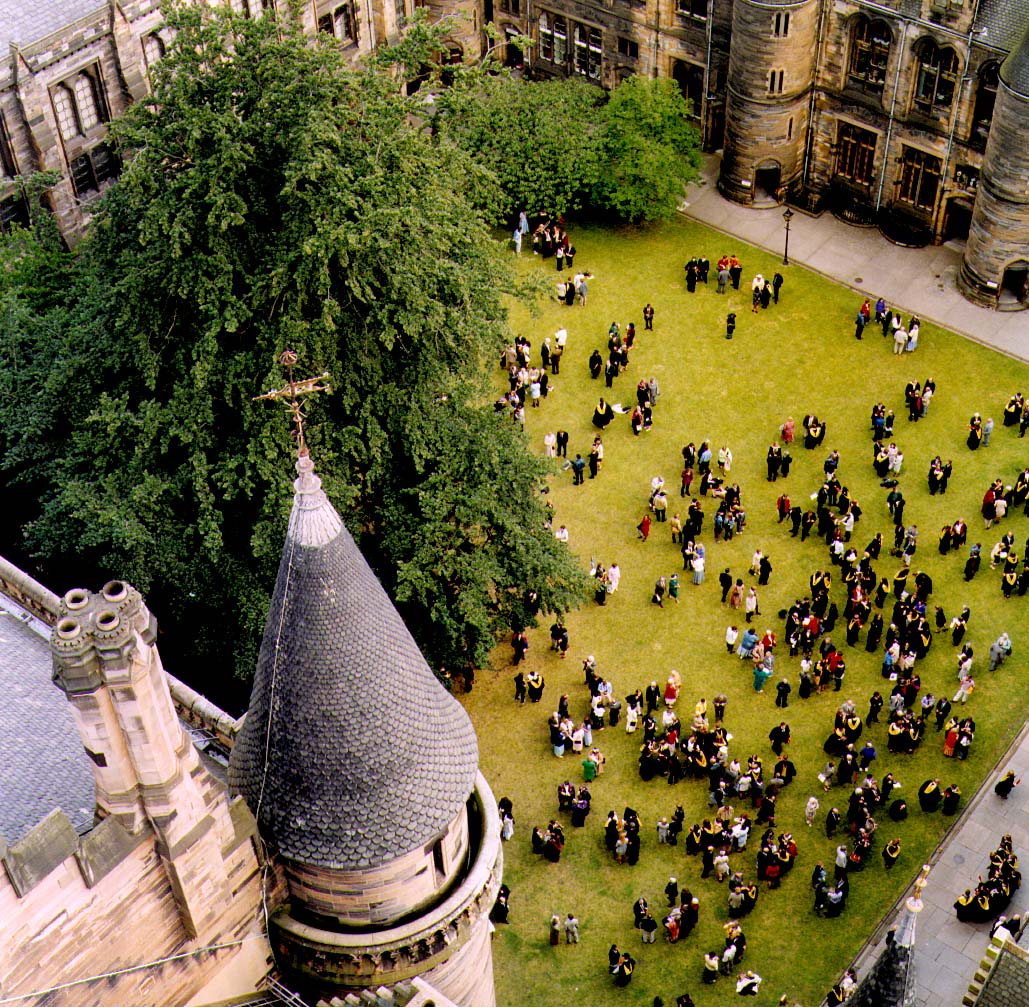 Glasgow Uni SRC What's On Graduation Main Building Grass Students University